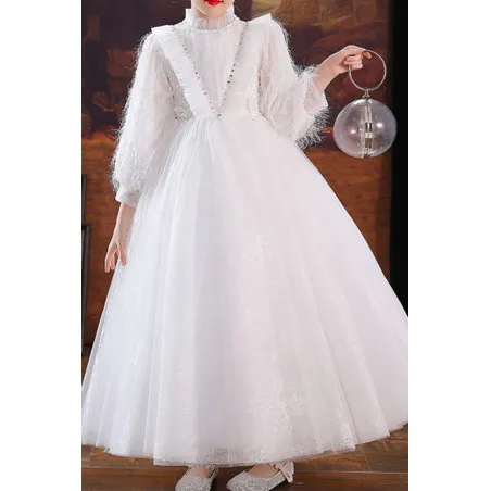 Jolie Robe petite fille blanche en tulle avec haut et  manches longues stylés