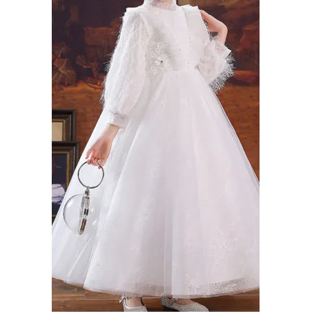 Jolie Robe petite fille blanche en tulle avec haut et  manches longues stylés