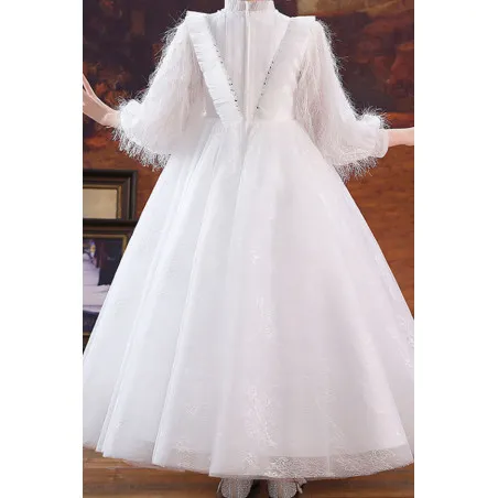 Jolie Robe petite fille blanche en tulle avec haut et  manches longues stylés