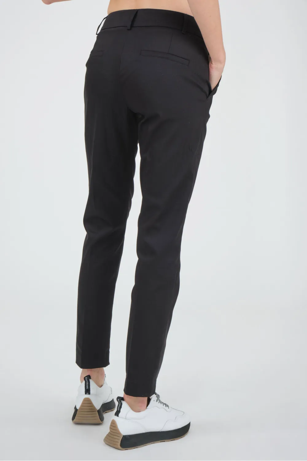 Pantalon chino femme intemporel noir, Summum - Madrid-90100 Noir | Cesare Nori