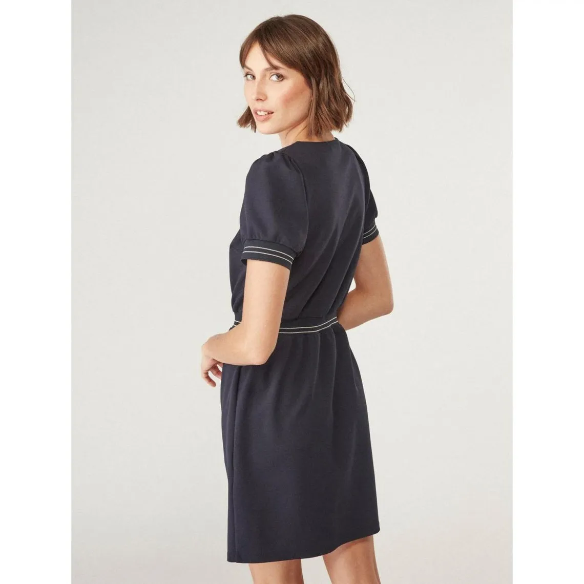 Robe courte cintrée détails manches bleu | 3 Suisses