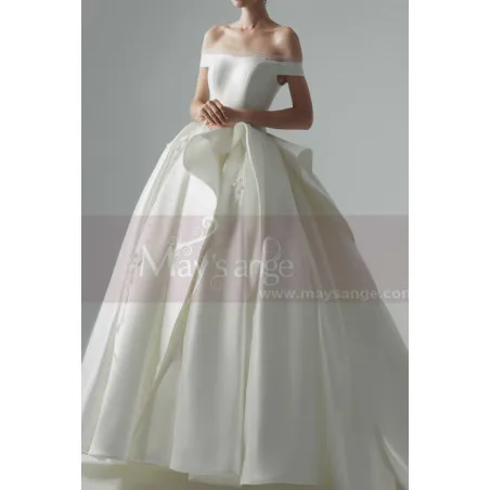 Robe De Bal Princesse Mariage Blanc Cassé Jupe Multi Couche