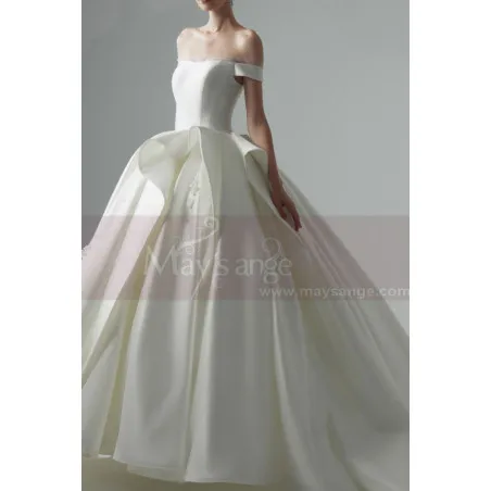 Robe De Bal Princesse Mariage Blanc Cassé Jupe Multi Couche