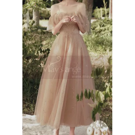 Robe longue pailletée bohême en tulle nude avec jolies manches tombantes