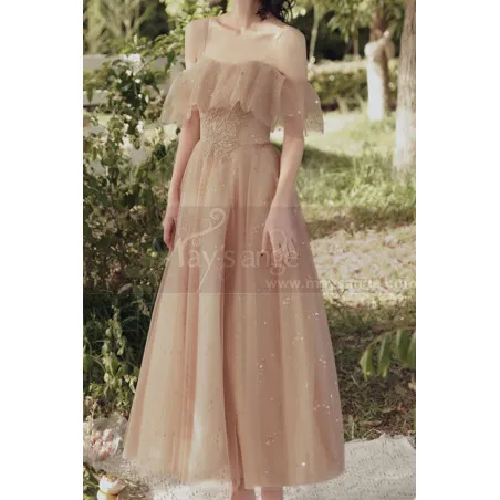 Robe longue pailletée bohême en tulle nude avec jolies manches tombantes