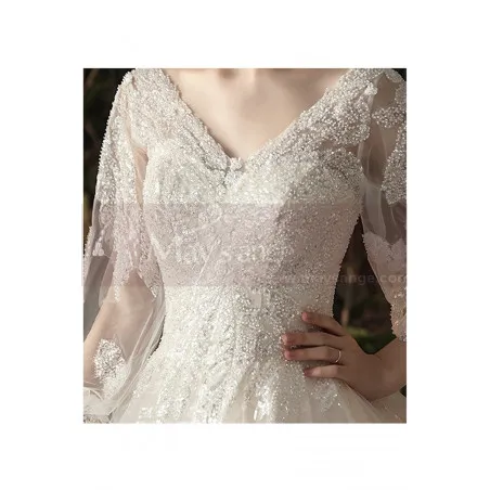 Robe Mariée Manche Longue Magnifique Décolleté V Avec Traine