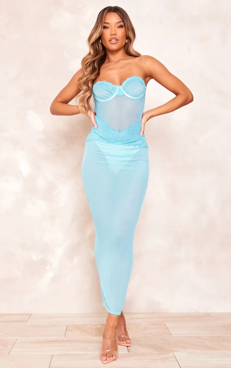 Robe mi-longue bustier bleue en dentelle transparente à armatures