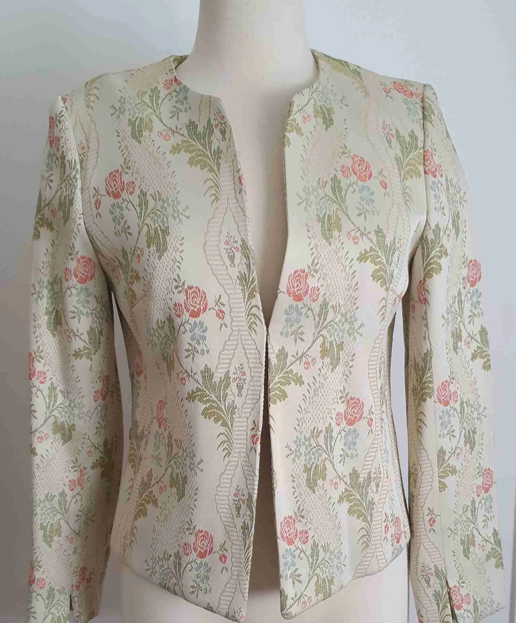 Veste à fleurs